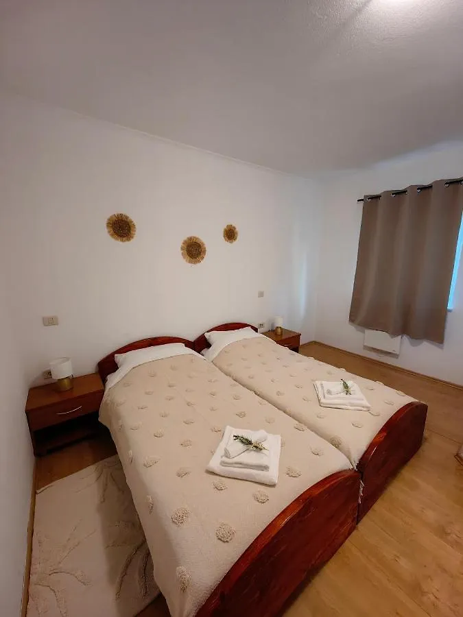 Rosemary Apartments Lovran Chorvatsko