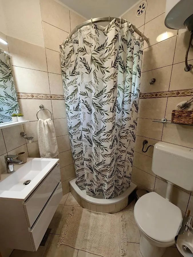 Rosemary Apartments Lovran Croatia