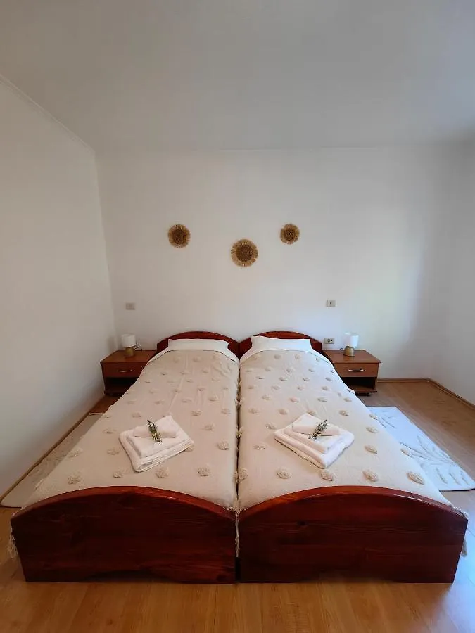 Rosemary Apartments Lovran