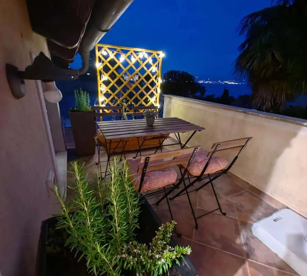Rosemary Apartments Lovran